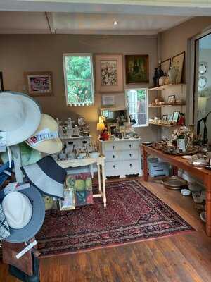 Schafflers Under The Trees Garden Cafe