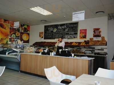 Photo 4