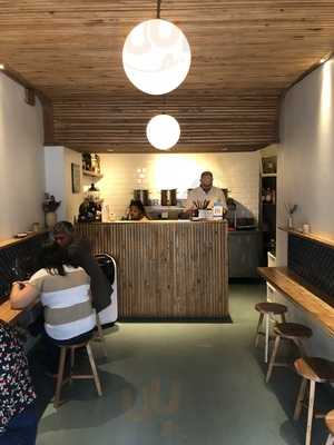 Saveur Restaurant - Loop Street