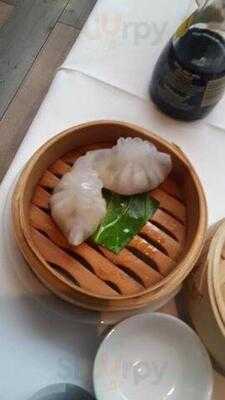 Erawan Thai Restaurant And Bar