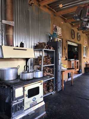 Bergbron Plaaskombuis