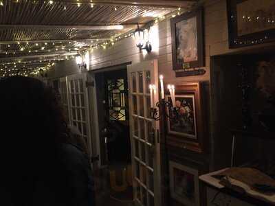 Possums Bistro And Deli