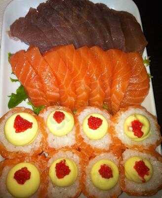 Sake Sushi