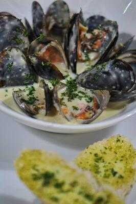 The Mariner Seven Seas