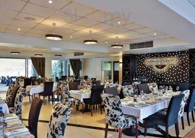 The Grill At One Twenty Restaurant