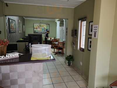 Photo 3