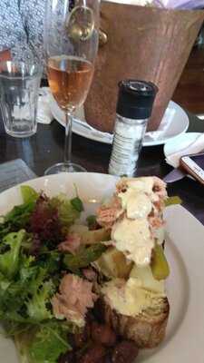 The Blue Crane & The Butterfly