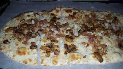 Mujo Bar & Restaurant