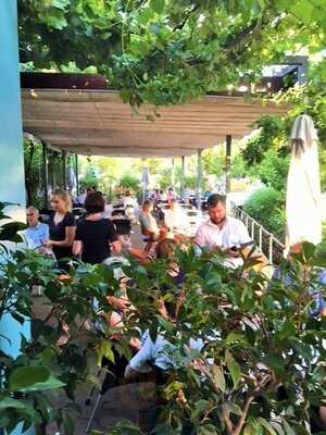 Decameron Restaurant