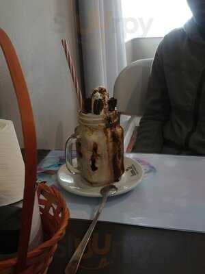 The Marshmallow Garden Cafe