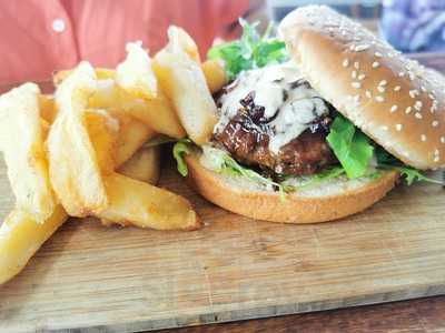 The Thirsty Scarecrow