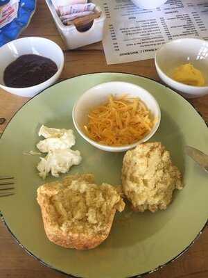 Bloutrein Restaurant Bakery And Trading Post