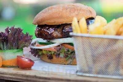 Die Wingerd Restaurant