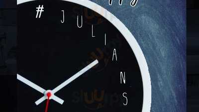 Julian's Cafe-bar