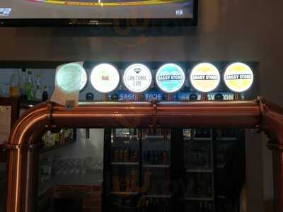 Saddles Burger Bar & Grill - Bottelary