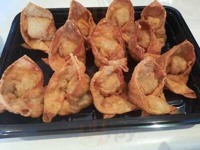 Gung Taai May Chinese Food