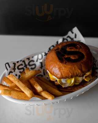 Stud The Burger Shop