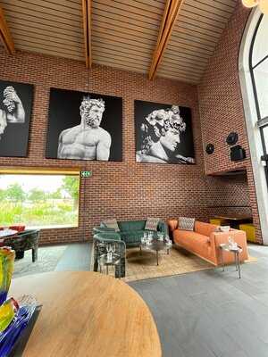 Back's - Stellenbosch