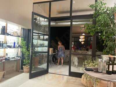 The Tasting Room At Chaloner