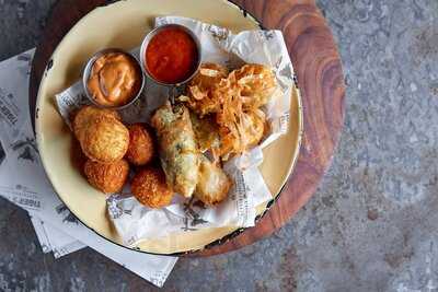 Tiger's Milk Appleton's Village